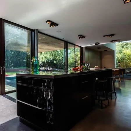 Keyweek Design Villa, Pool & Garden, *