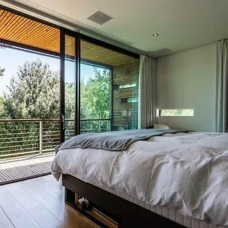Вилла Keyweek Design Villa, Pool & Garden,