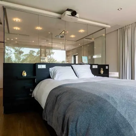 Keyweek Design Villa, Pool & Garden, *