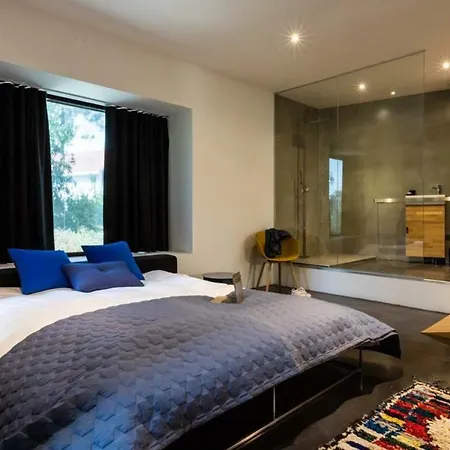 Вилла Keyweek Design Villa, Pool & Garden,