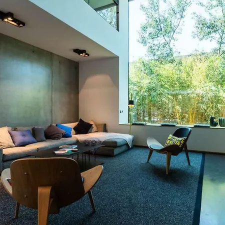 Keyweek Design Villa, Pool & Garden, Вилла *